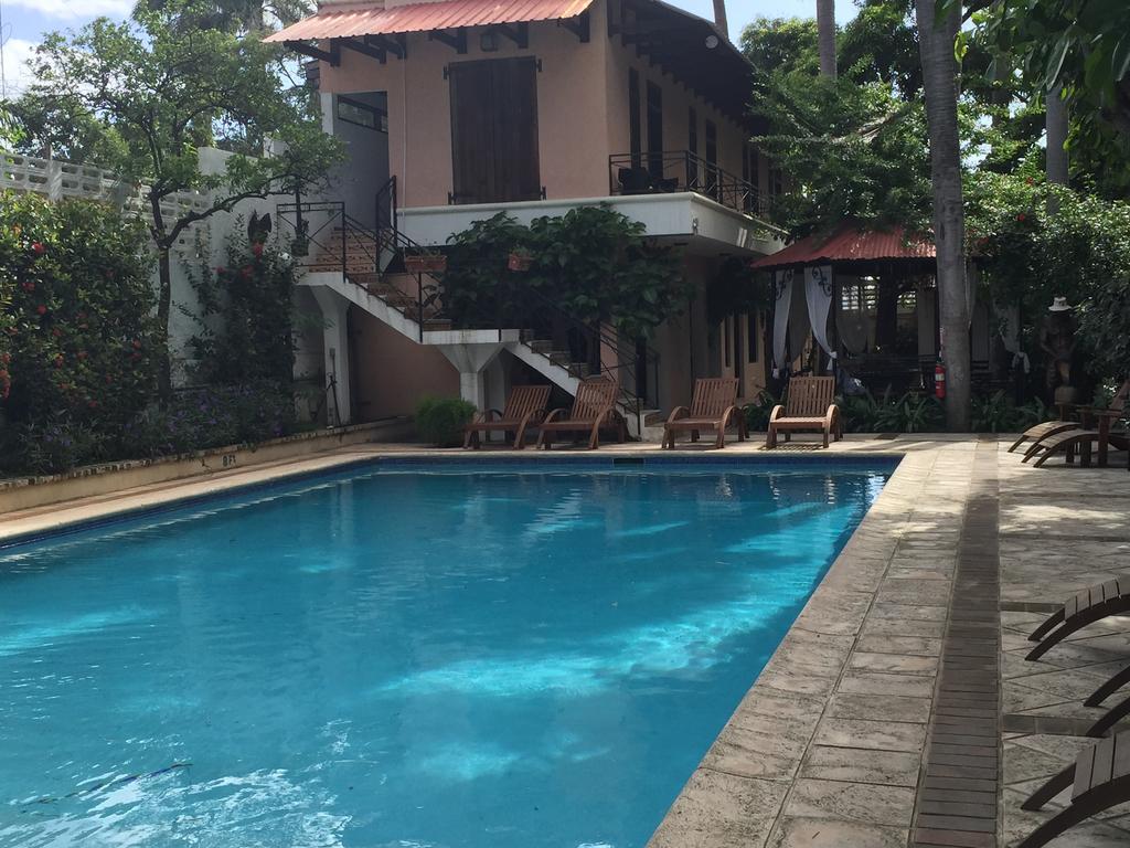 Hotel Du Roi Christophe Cap-Haitien Bagian luar foto